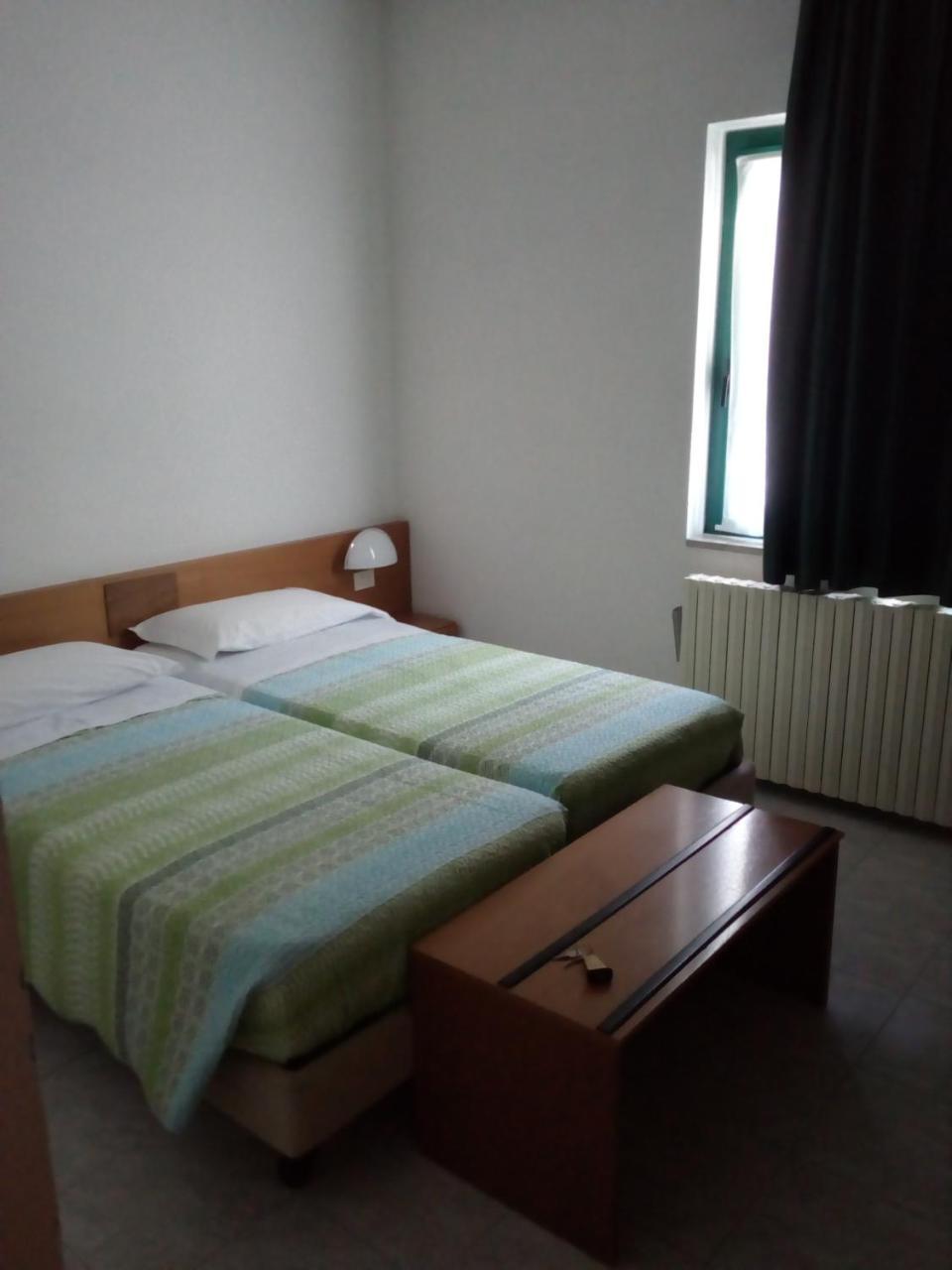 Hotel Torre Сондало Екстериор снимка