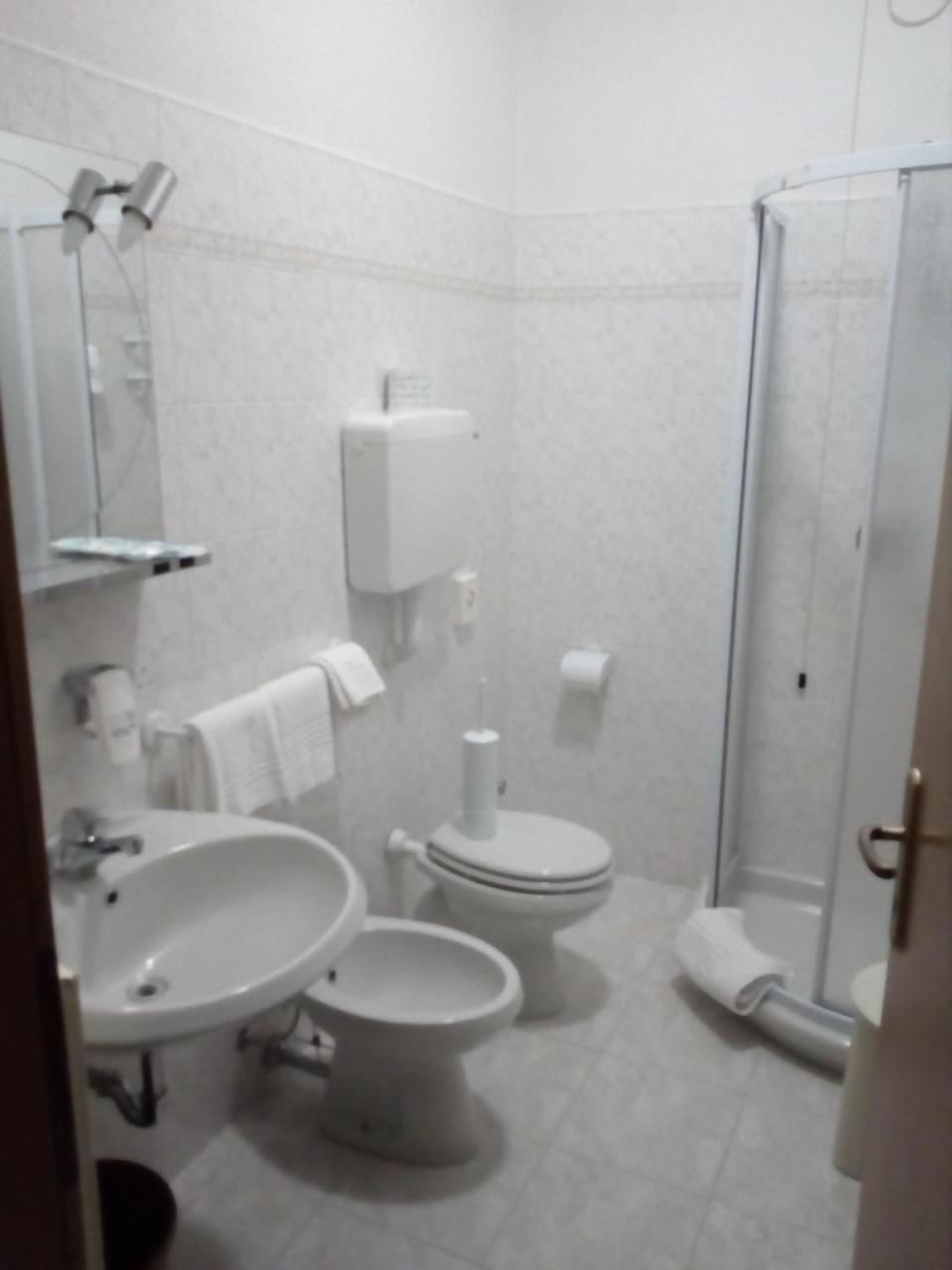 Hotel Torre Сондало Екстериор снимка